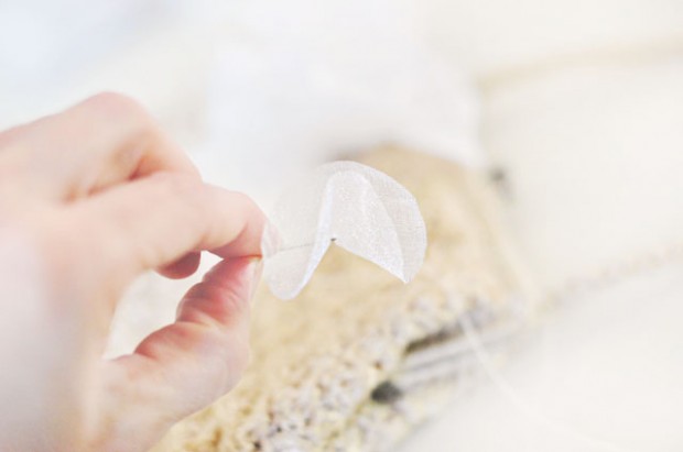 DIY Wedding petal bag purse clutch-4