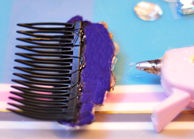 DIY-bejeweled-hair-combs-7