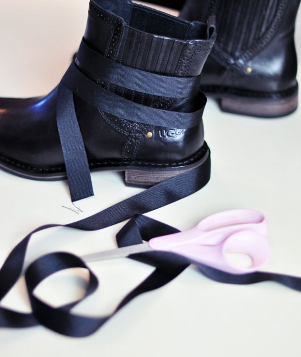 DIY flower ribbons for boots-3