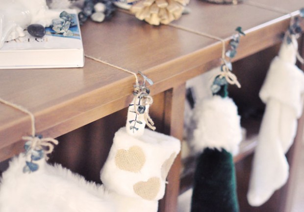 Hanging Stockings When You Don T Have A Mantel Love Maegan Diy Hanging Christmas Stockings On Shelves