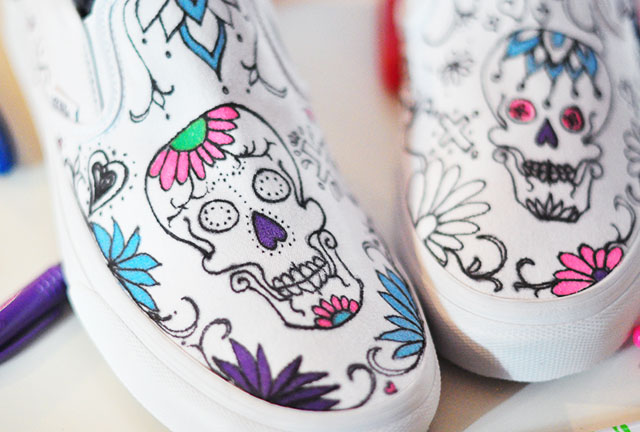 diy sugar skull vans